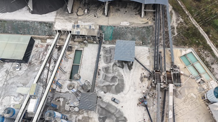 �Ĵ�üɽ1080Һ����(du��)݁�C(j��)����ʯ���a(ch��n)��