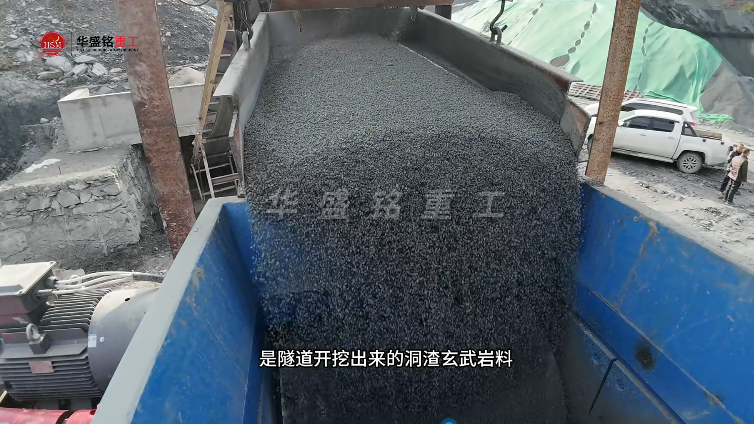 ����ʮ��1010Һ����݁��ɰ�C�~������r�����a�F��